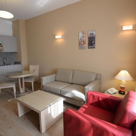 Nest 1 Hotel Бейрут Экстерьер фото